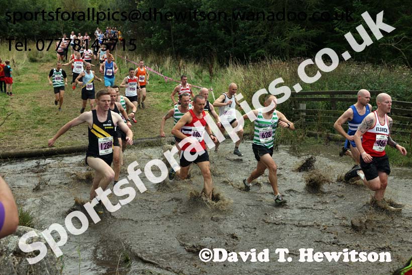 Senior mens Start Fitness North Eastern Harrier League, Tanfield, County Durham. Photo: David T. Hewitson/Sports for All Pics